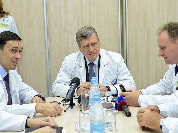 1. �.�. ��������, �.�. ��������, �.�. ���������.