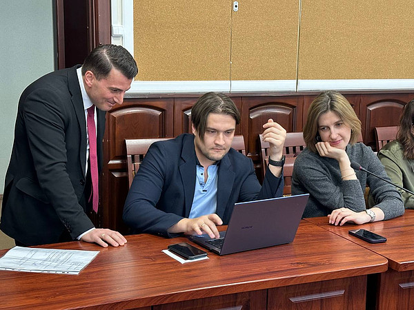 photo_2024-05-27_13-25-28. 