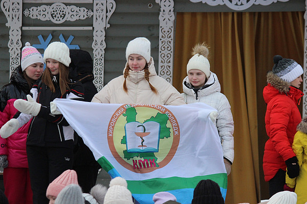 03b6b319-08ba-4a32-a222-8f783450aff2. 