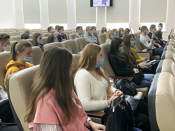 image-16-02-21-01-46-2. 