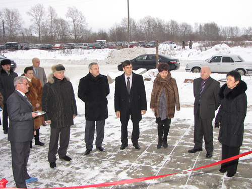 .  ������������� �������� ����� ����� ����� �������� � ������ ������.